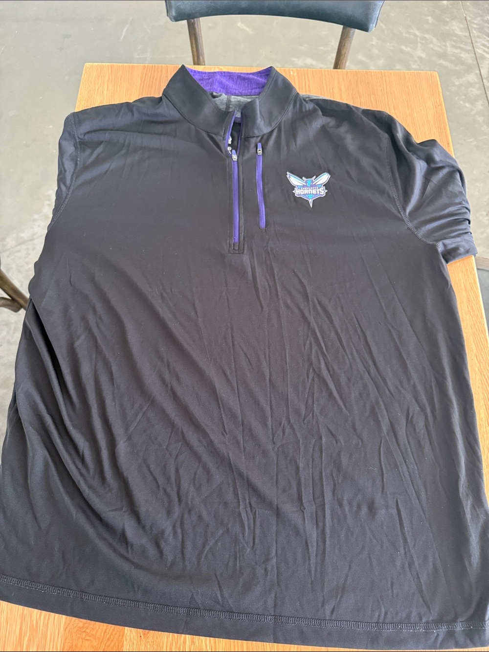 Majestic Charlotte Hornets Black long Sleeve Quarter-Zip